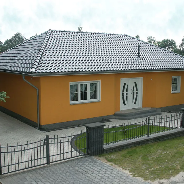 Bungalow-Hausbau mit Zahnabau - BAU UND AUSBAU GmbH in Zahna-Elster 